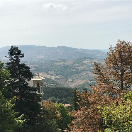 La Famosa Dimora Ambasciatore San Marino Dış mekan fotoğraf